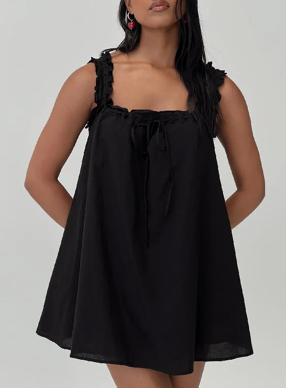 Swing Mini Dress Black Petite