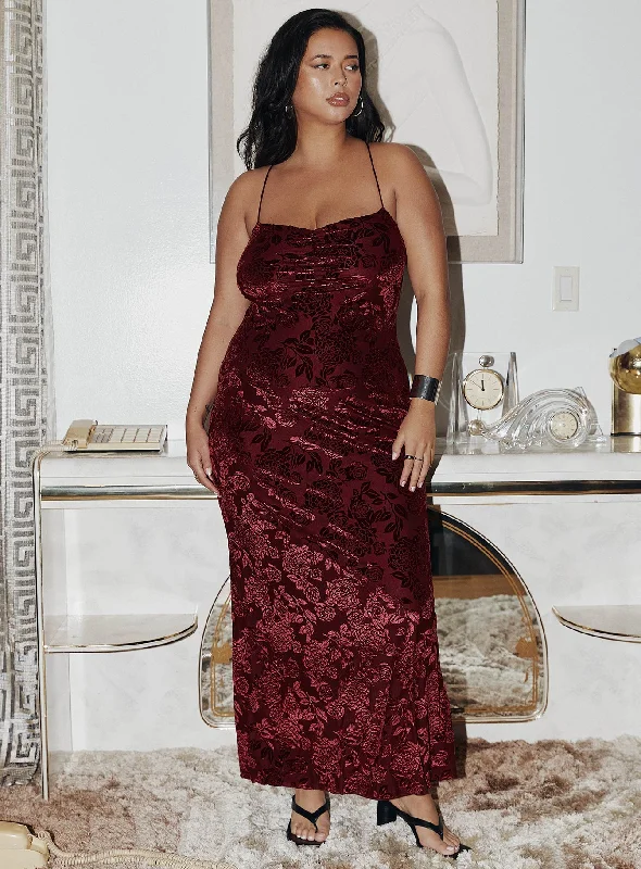 Zotta Maxi Dress Burgundy Curve